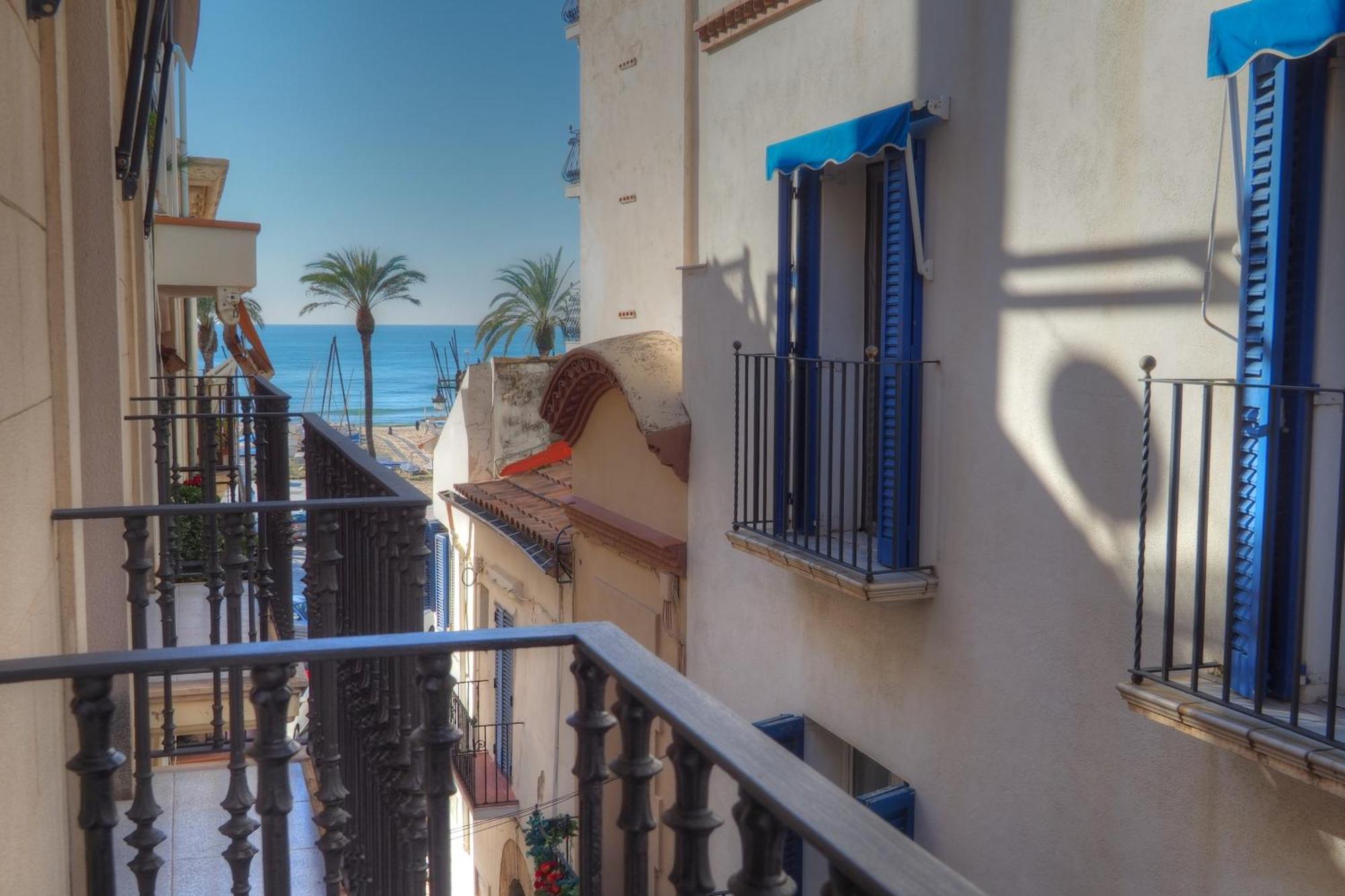 Balcony View Apartment By Hello Homes Sitges Extérieur photo